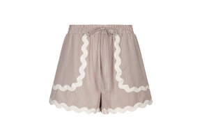 Short Isabel Sand