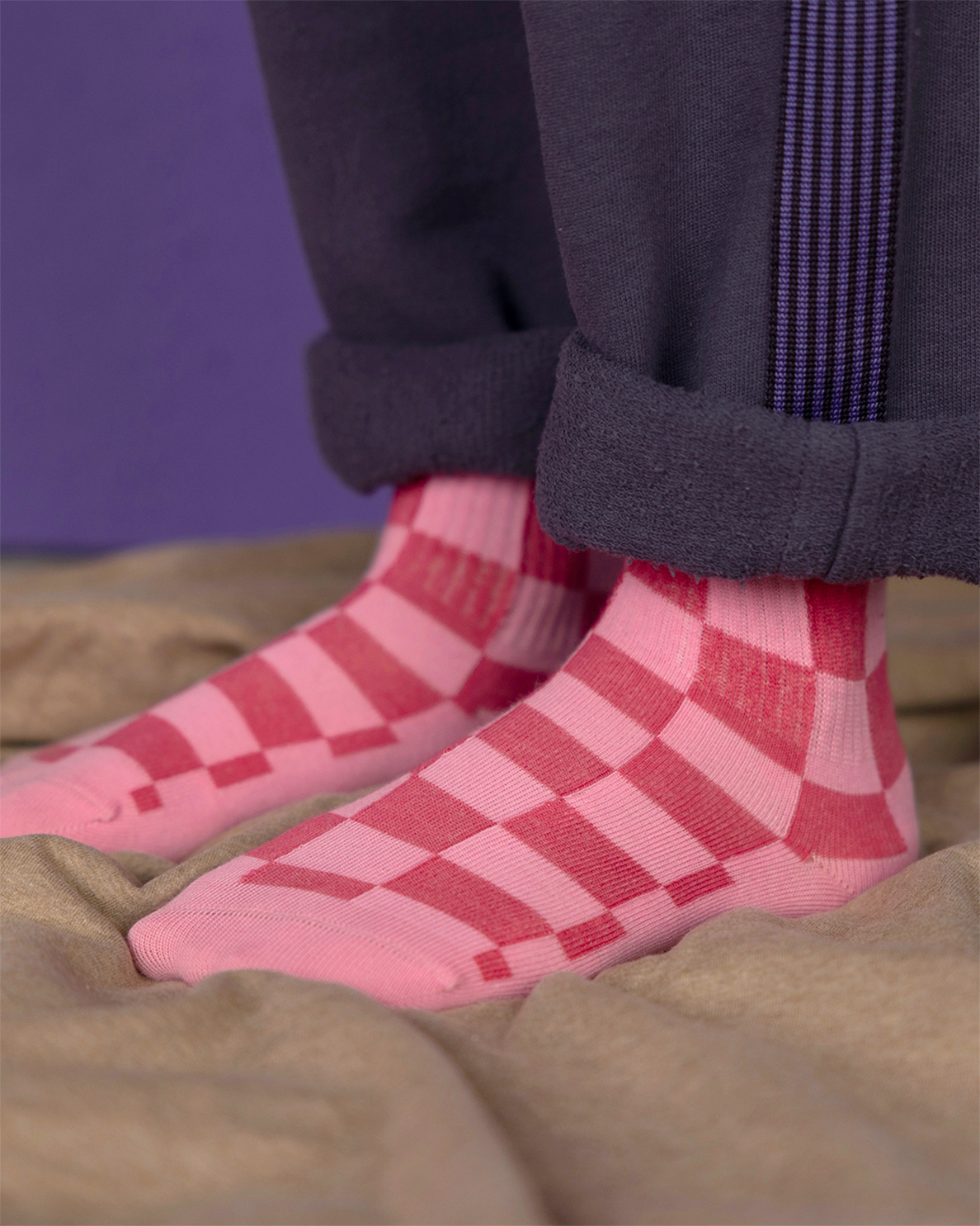 Checkered socks Cherry