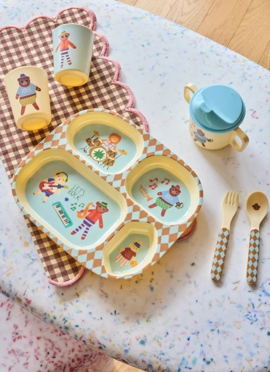 Melamine Kids 4 Room Plate with Blue Music Band Print