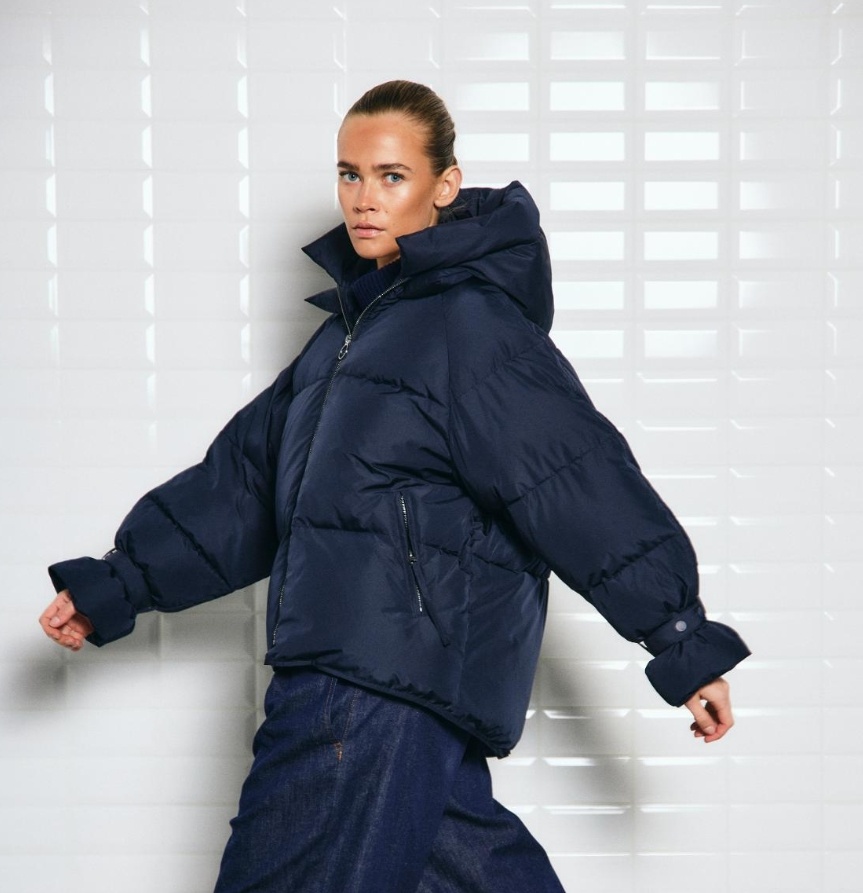 WBLKYLIE REAL DOWN JACKET MID NIGHT BLUE