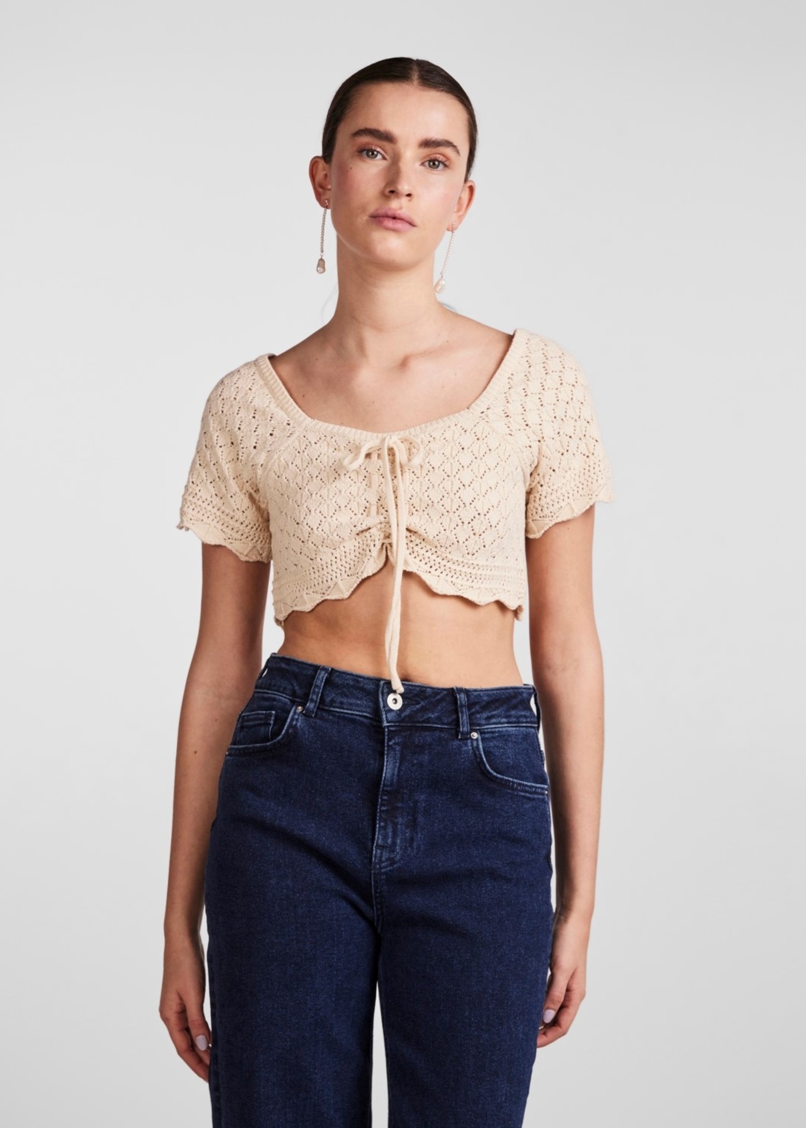 Pieces Pieces - Bluma Crochet top