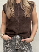 Ambika Spencer Sofie - bruin