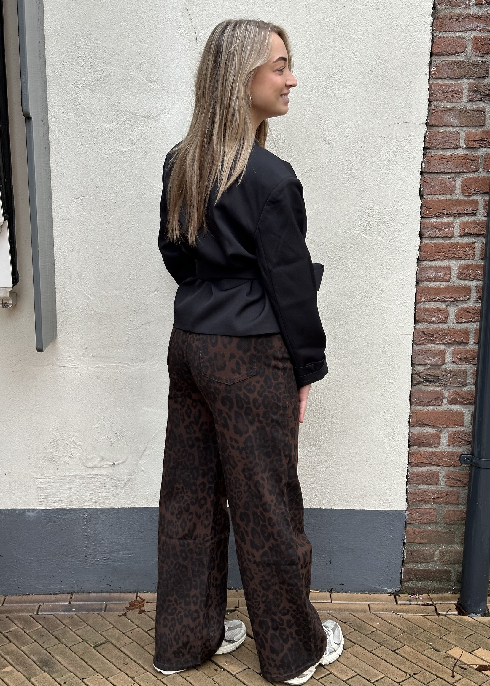 Queen Hearts Jeans Dark brown Leo