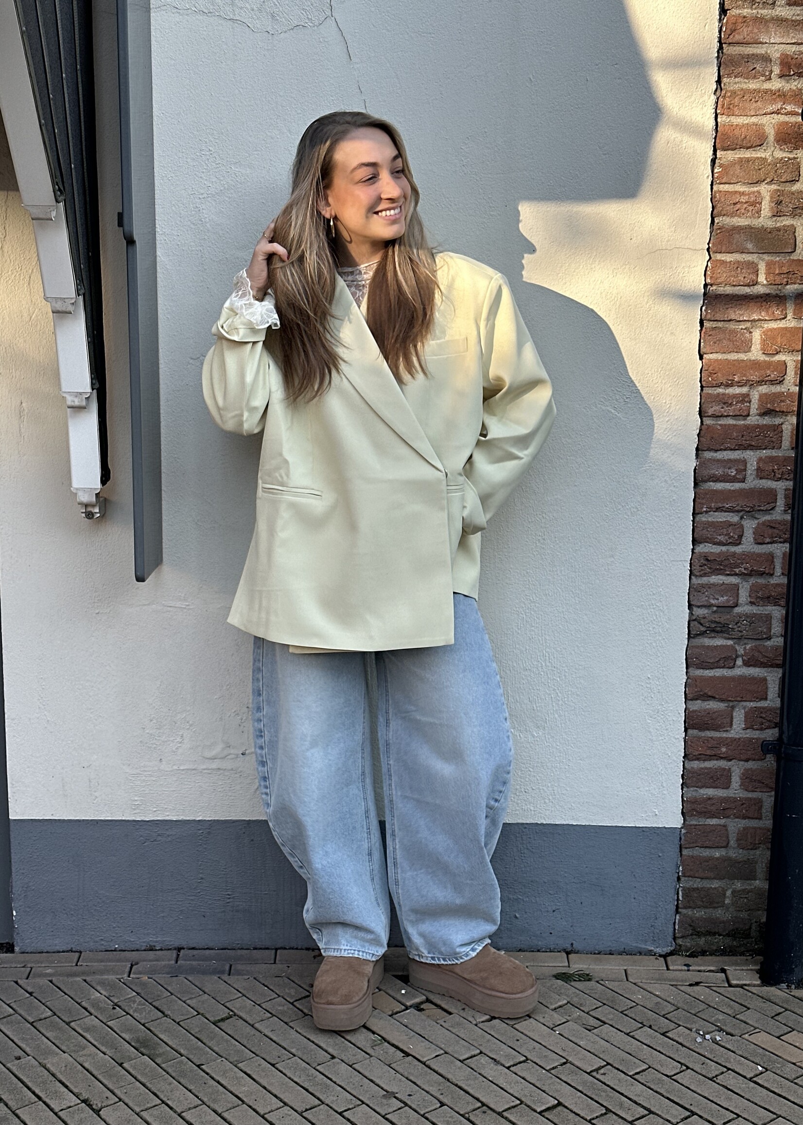 Ambika Blazer Oversized - Yellow