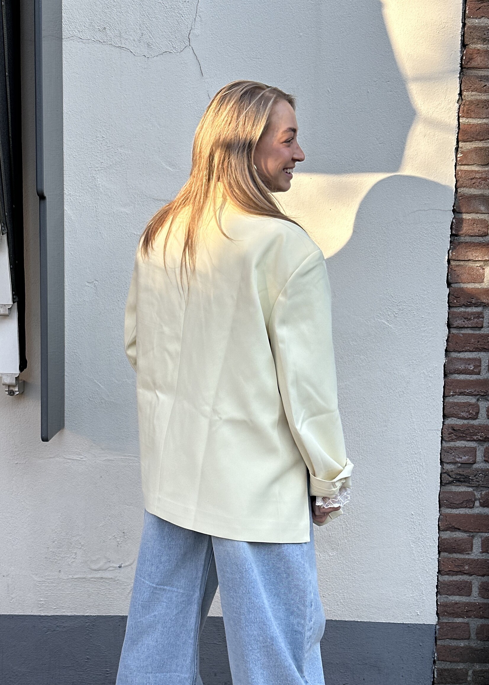 Ambika Blazer Oversized - Yellow