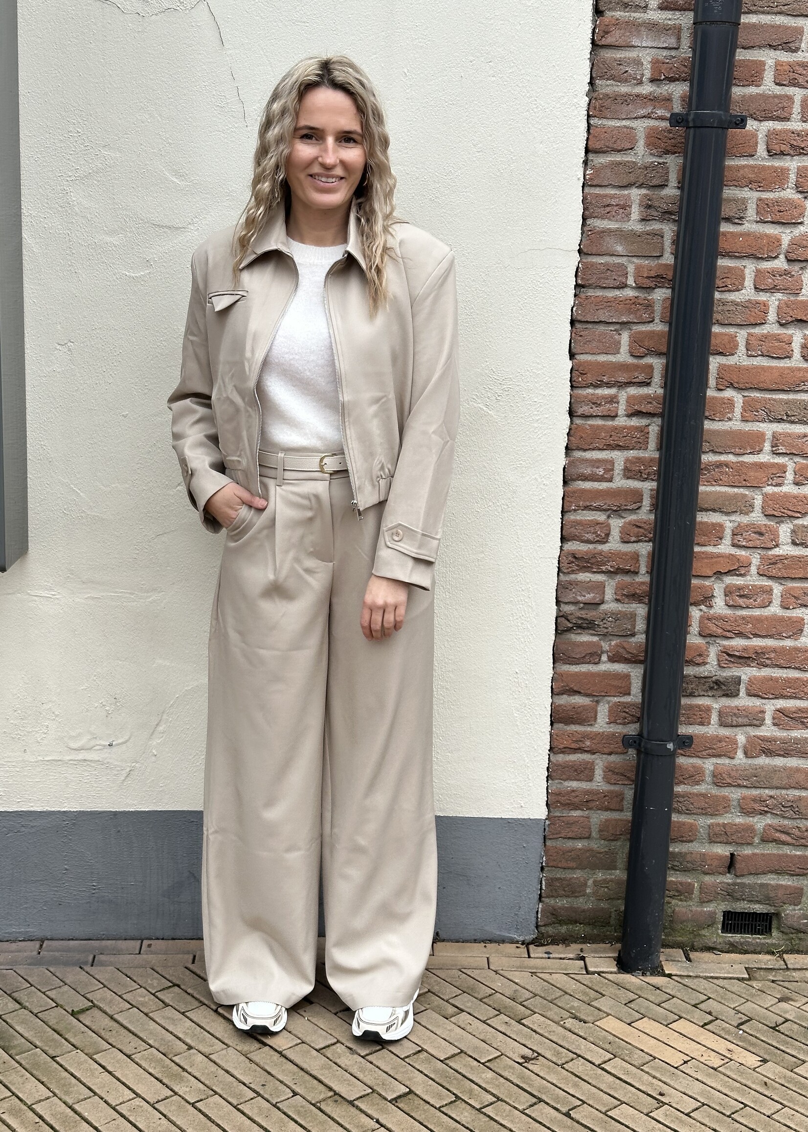 Ambika Pantalon Beige -