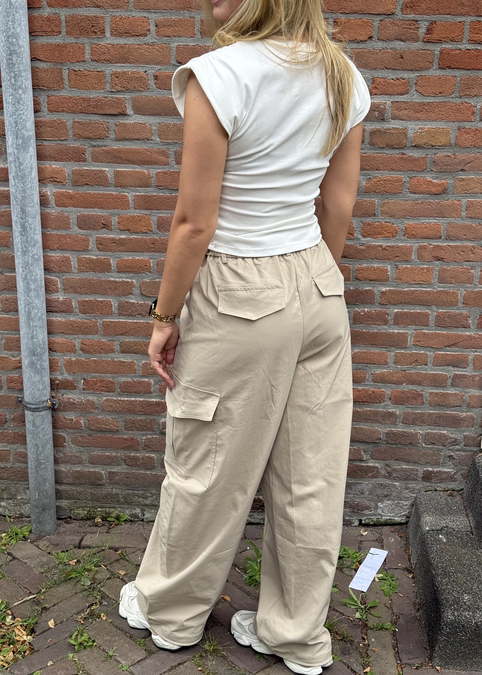 Ambika Broek Alyna -