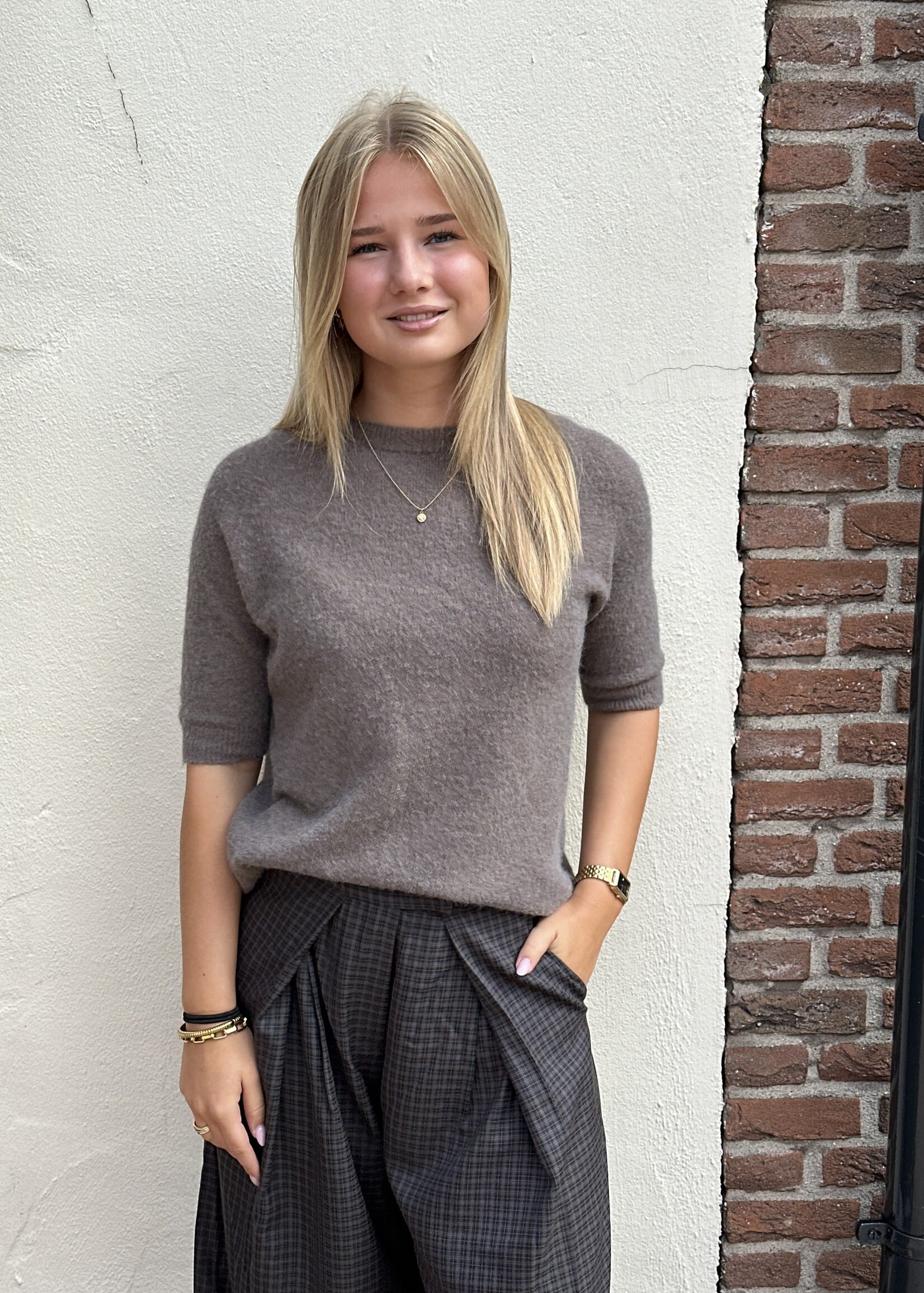 Ambika Top Emmy - Taupe