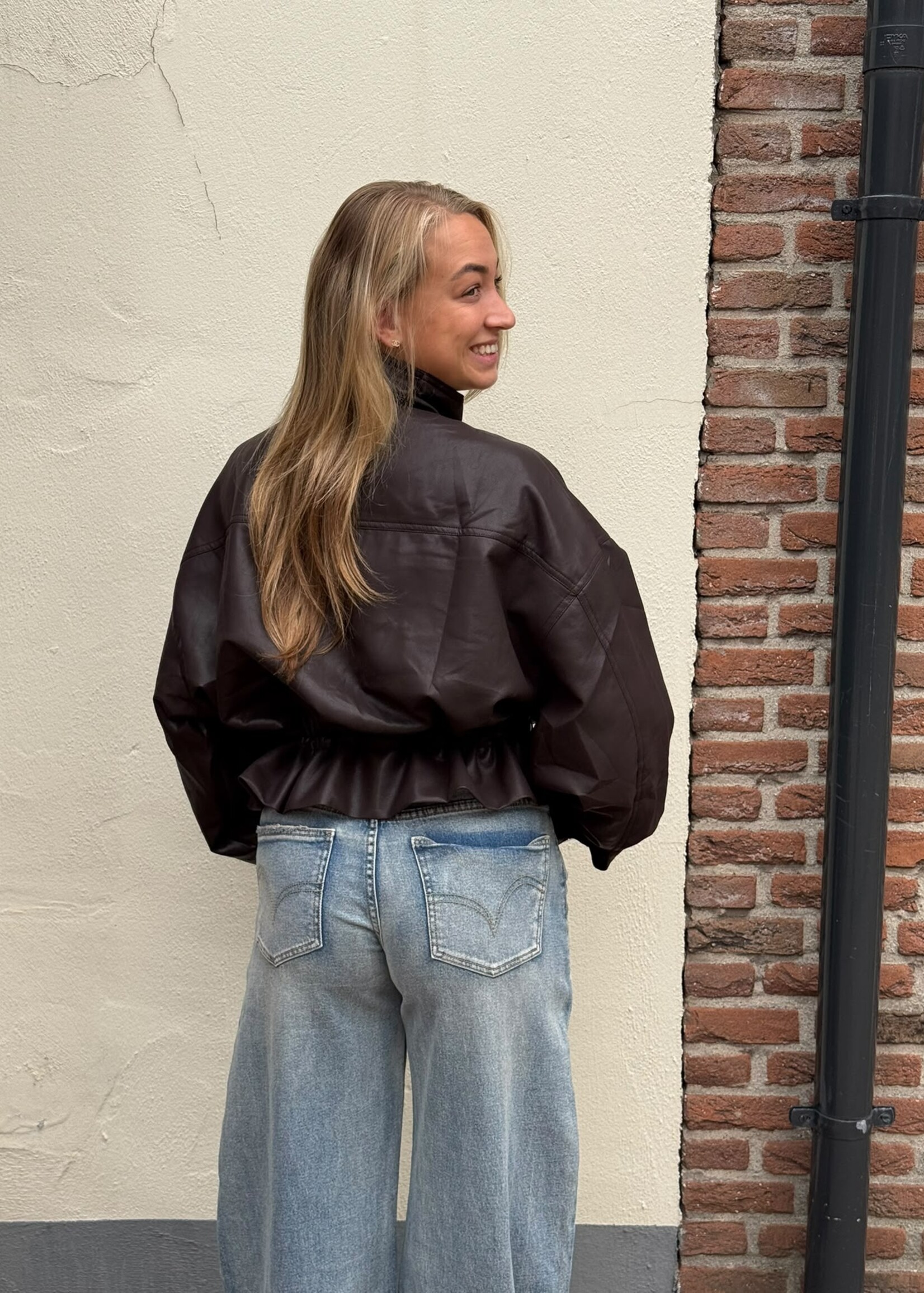 Bruine leren jas Pip -