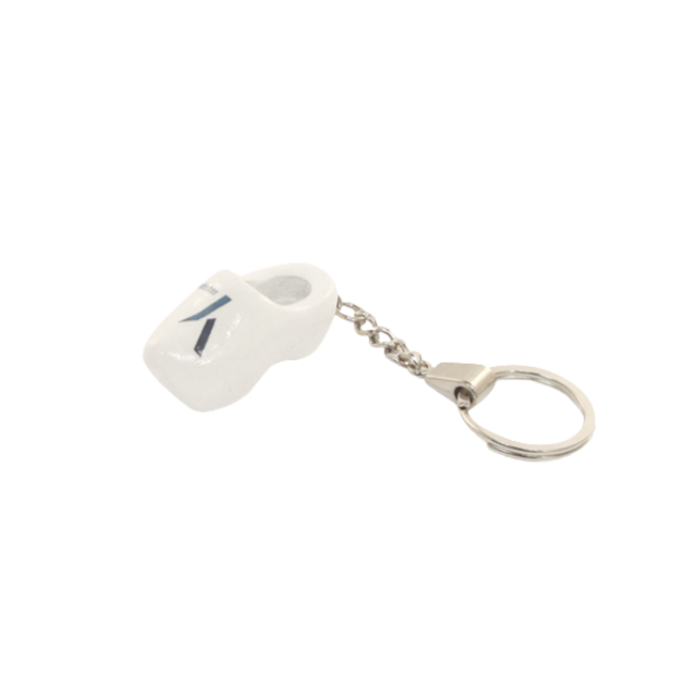 Wooden shoe keychain 4cm with print - white