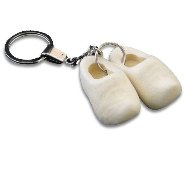Woodenshoe keyhanger 2 shoes Sanded