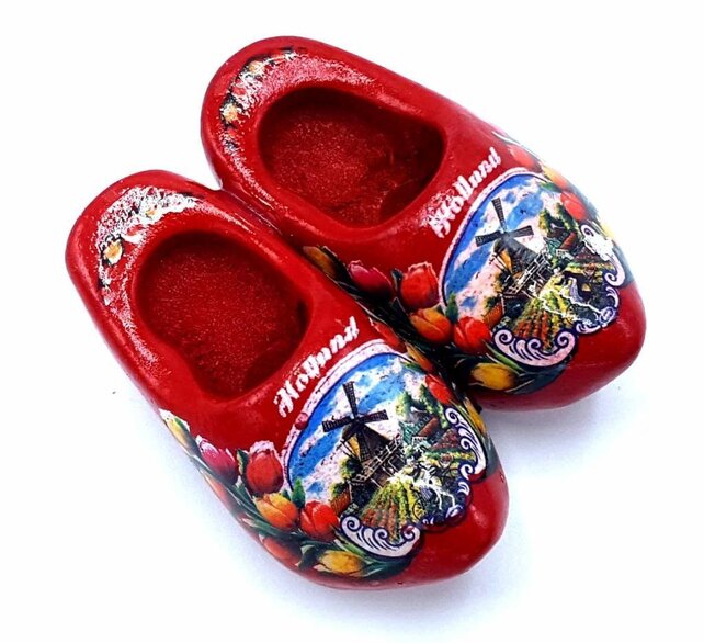 Woodenshoe magnet 4cm Red