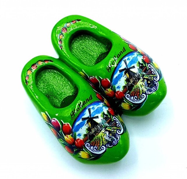 Woodenshoe magnet 4cm Green