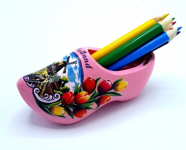 Pencil clog with 6 pencils pink