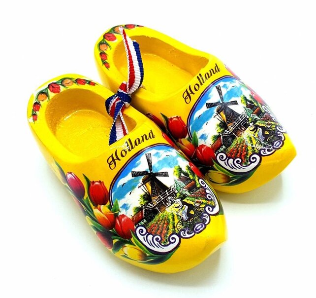 Souvenir klompenpaartje 8cm geel