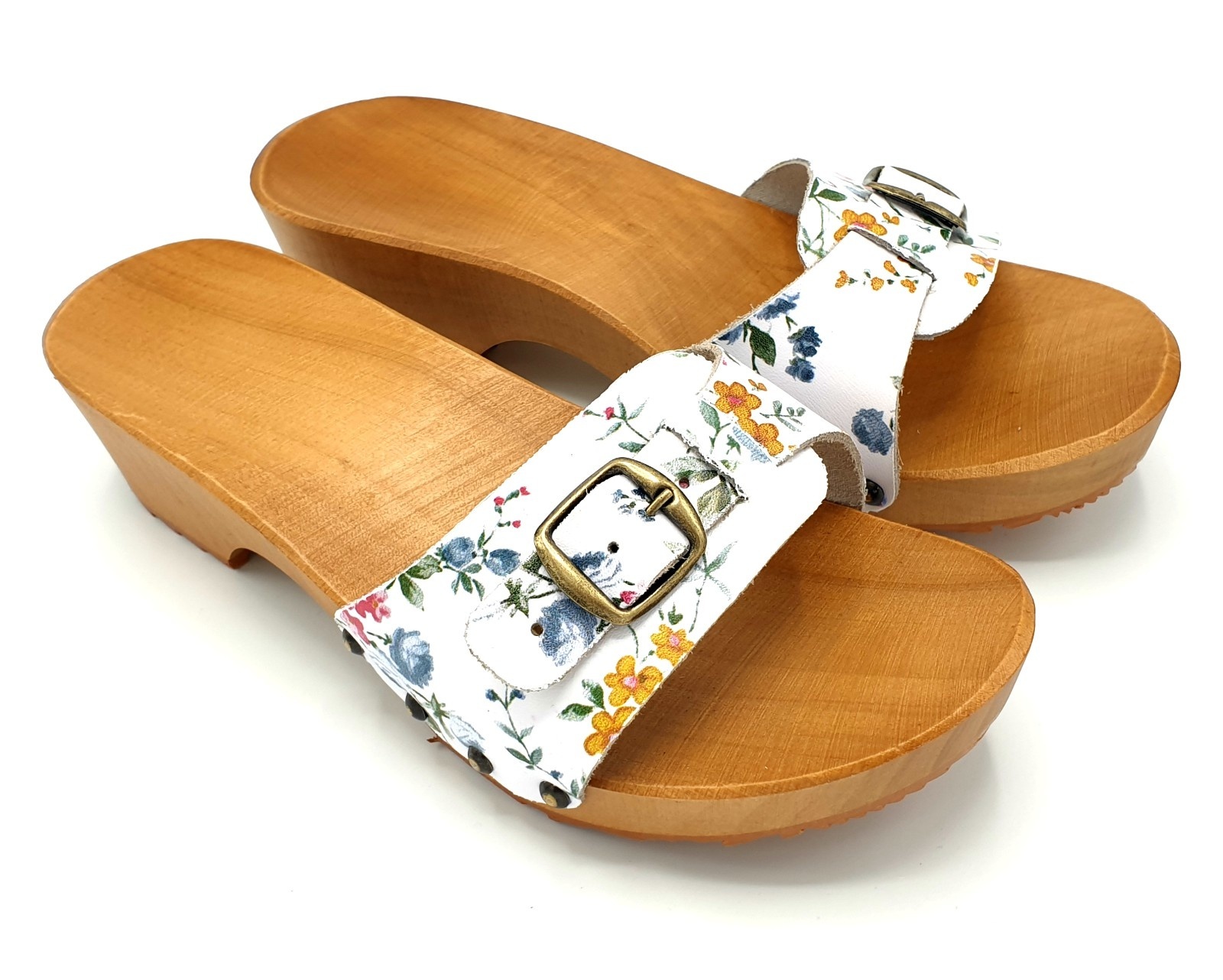 Wooden Sandals Flower Print With Buckle
