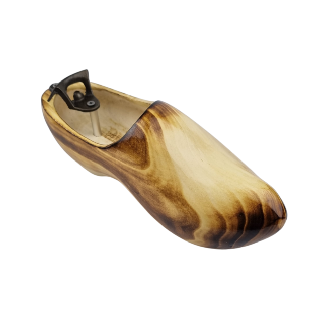 Clog bottle opener (lacquered) Clog bottle opener (lacquered)