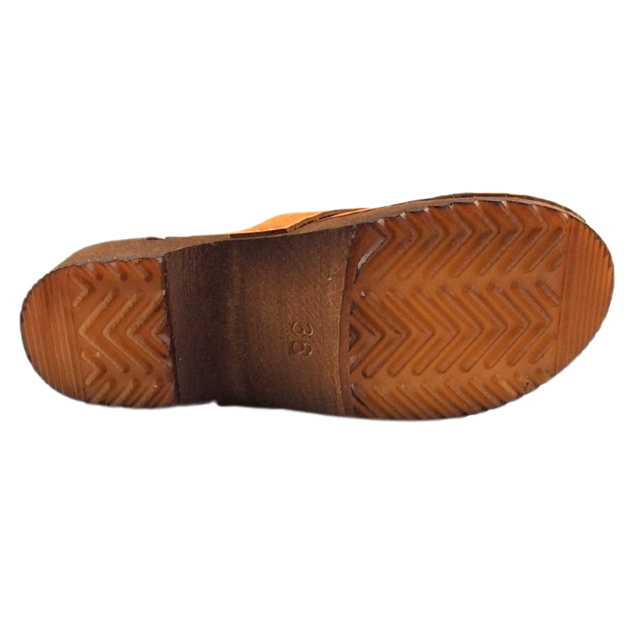 Dina clogs cognac with nubuck leather