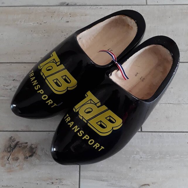 Woodenshoes in RAL color with personal printing