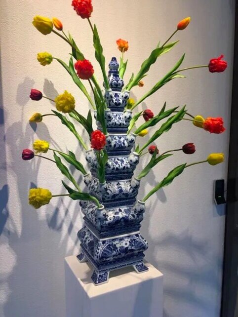 Piramide Vaas voor tulpen - 85cm hoog