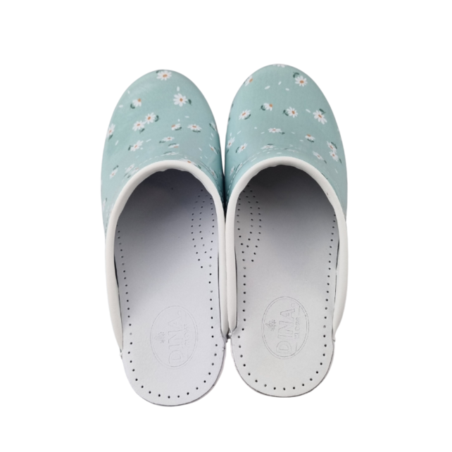 Medical clogs - PU sole and open heel - Blue with daisies