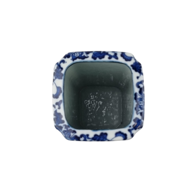 Delft blue vase 20cm high - square shaped