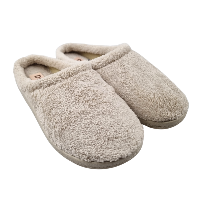 Women's slip-on shoes beige – wonderfully soft with a firm sole