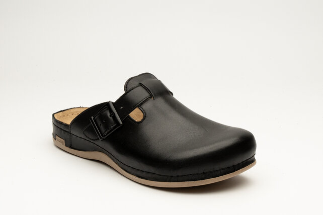 Men's slip-on clog in sizes 41 to 47 - with anti-slip stud - black