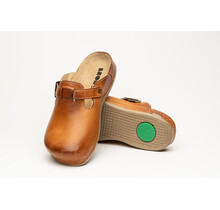 Men's slip-on clog in sizes 41 to 47 - with anti-slip stud - brown