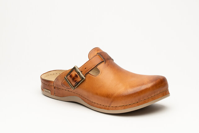 Men's slip-on clog in sizes 41 to 47 - with anti-slip stud - brown