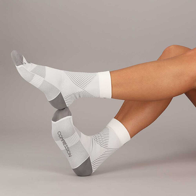 Healthcare & Sports Compression Socks – 3-pack | Breathable and supportive