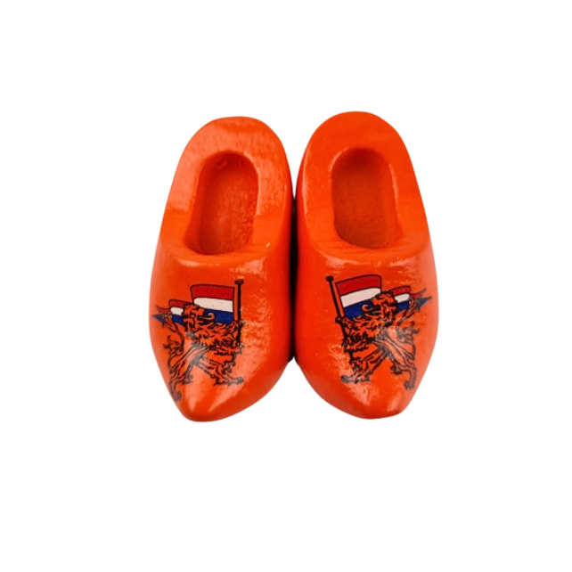 Woodenshoe magnet 4cm Orange lion
