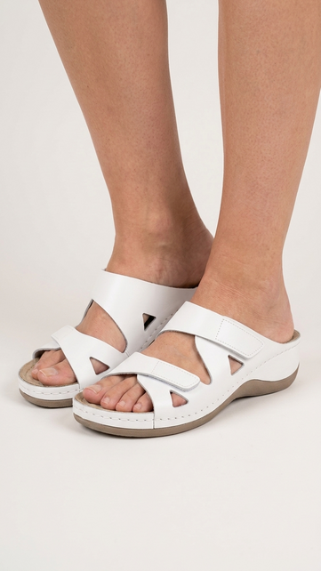 Sandalen Laura wit - dubbele band - materiaal: Leer & Polyurethaan