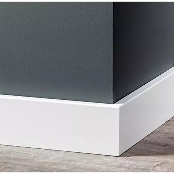 Straight white lacquered Plinth  9010