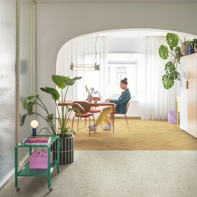 Quickstep Blush Vinyl Flex Tegel Dryback PVC Stronk Warm Grijs
