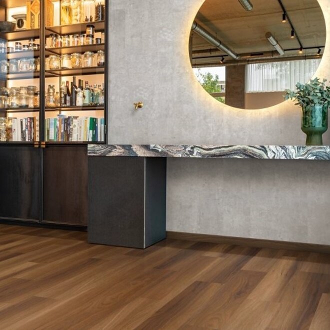 COREtec Sur Plus Royal Walnut 85