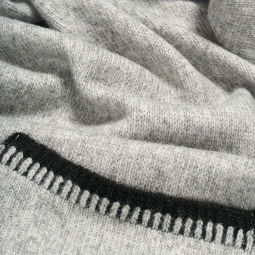 Gebreide shawl ( grijs mele ) RRP 14,8