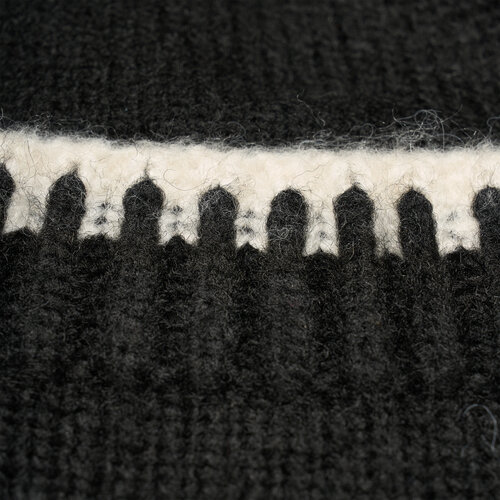 Gebreide beanie ( zwart )  RRP 9,25