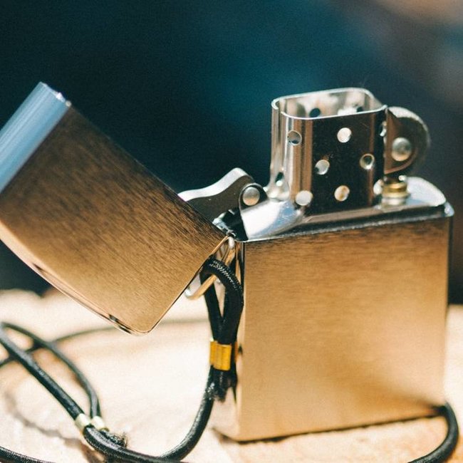 Zippo Zippo Regular Chrome Brushed