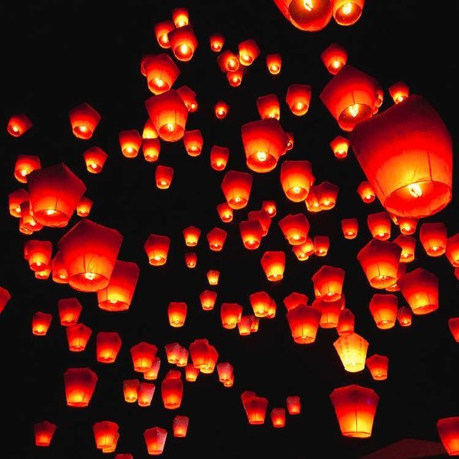 Red Sky Lantern