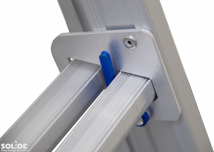 Solide Industrieladder 3x9