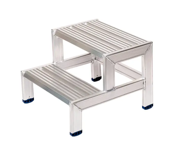 Solide Montagetrap 45° mt 2 Treden | 60cm