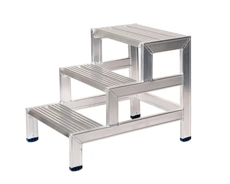 Solide Montagetrap 45° mt 3 Treden | 60cm