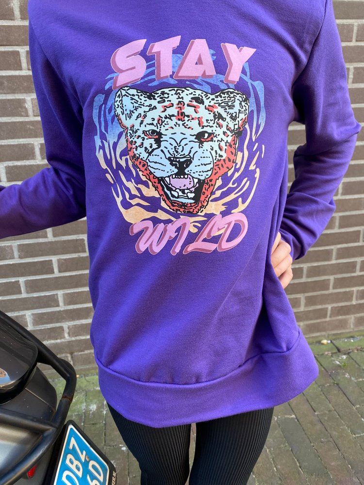SWEATER STAY WILD PURPLE