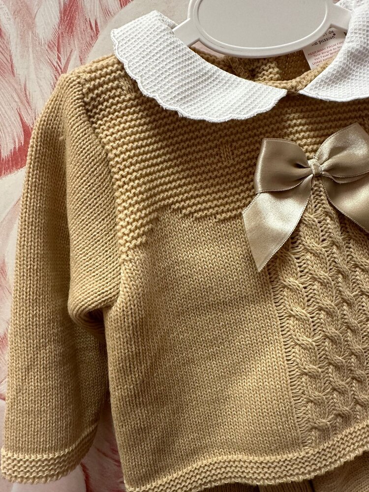 BABY BOW KNITTED SET