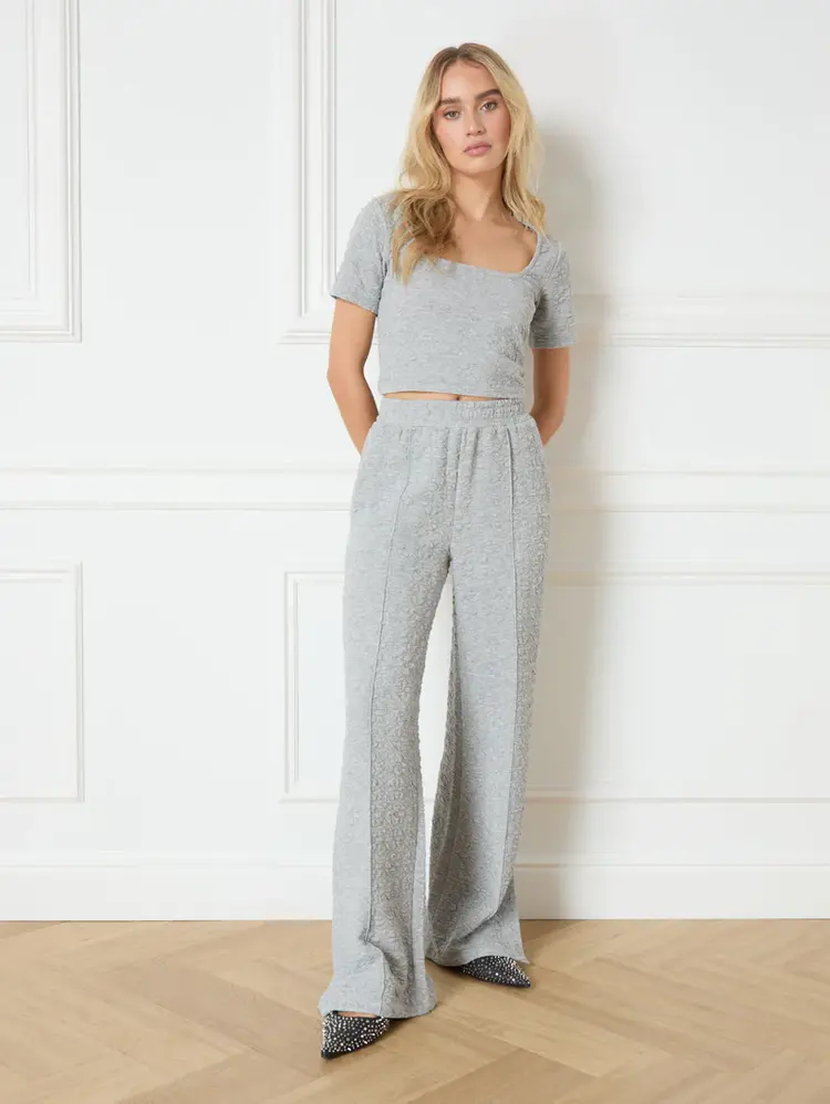 REFINED DEPARTMENT REFINED DEPARTMENT CROPPED TOP KELLY