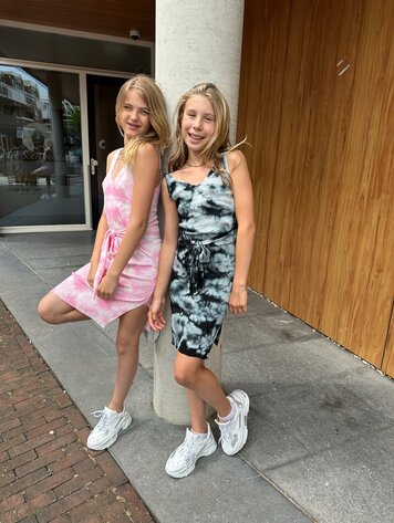 JURK TIEDYE ROZE/ZWART