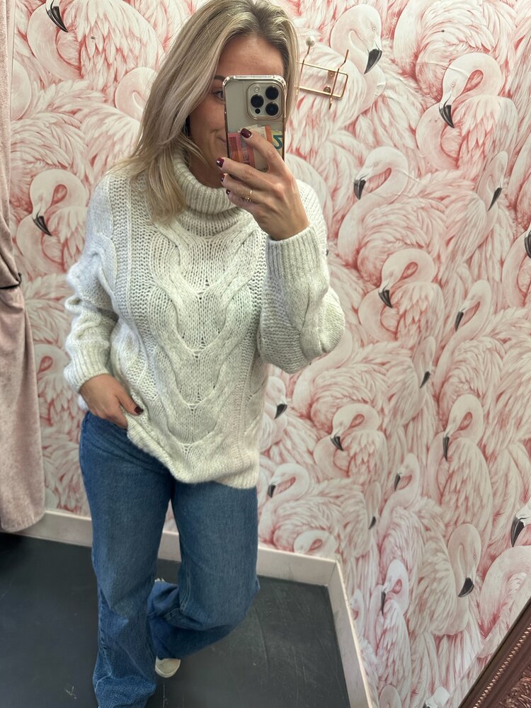 DAMES OVERSIZED TRUI KOL/KABEL