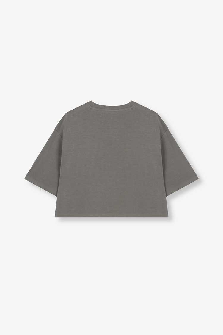 ALIX THE LABEL ALIX FLOWY CROPPED T-SHIRT