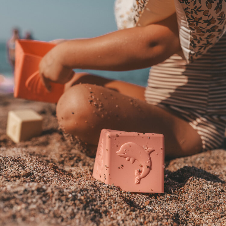 STRANDSPEELGOED STAPELTOREN ROZE